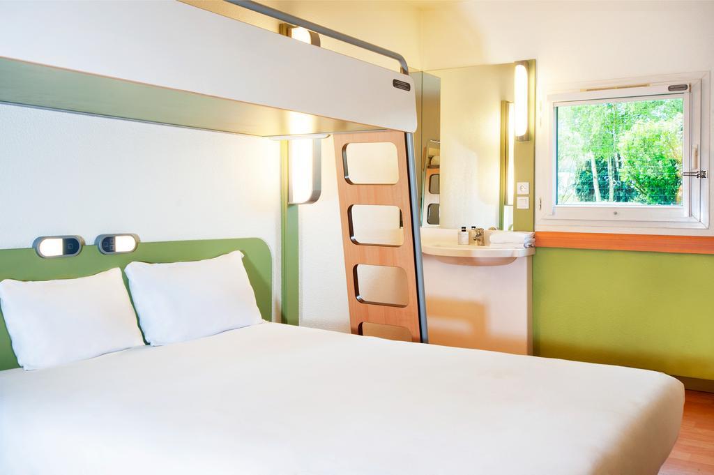 Ibis Budget Redon Zewnętrze zdjęcie